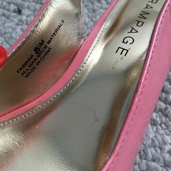 Pink heels - Picture 5 of 7